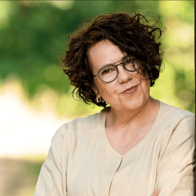 Van Breda, Pascale Pascale Van Breda